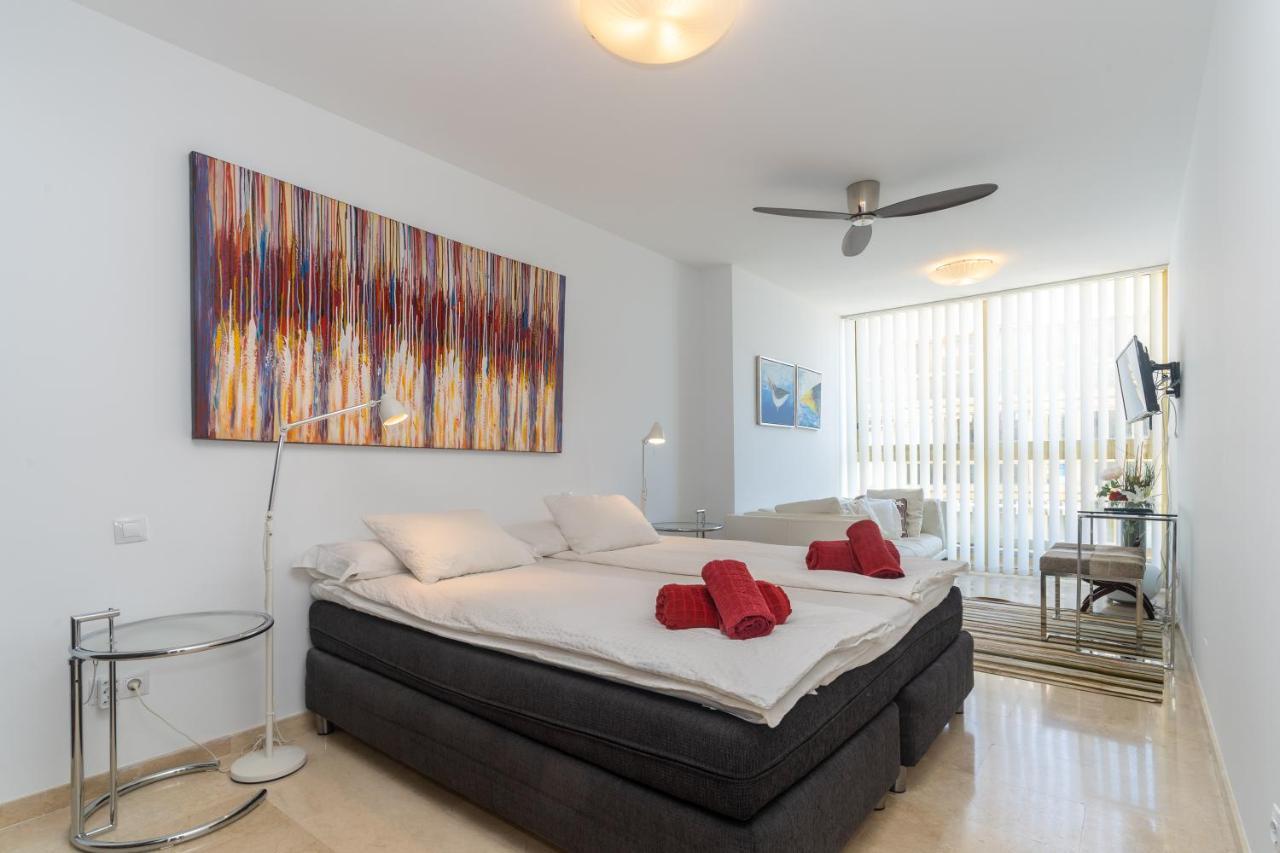 Unique First Line Apartment マルベーリャ エクステリア 写真