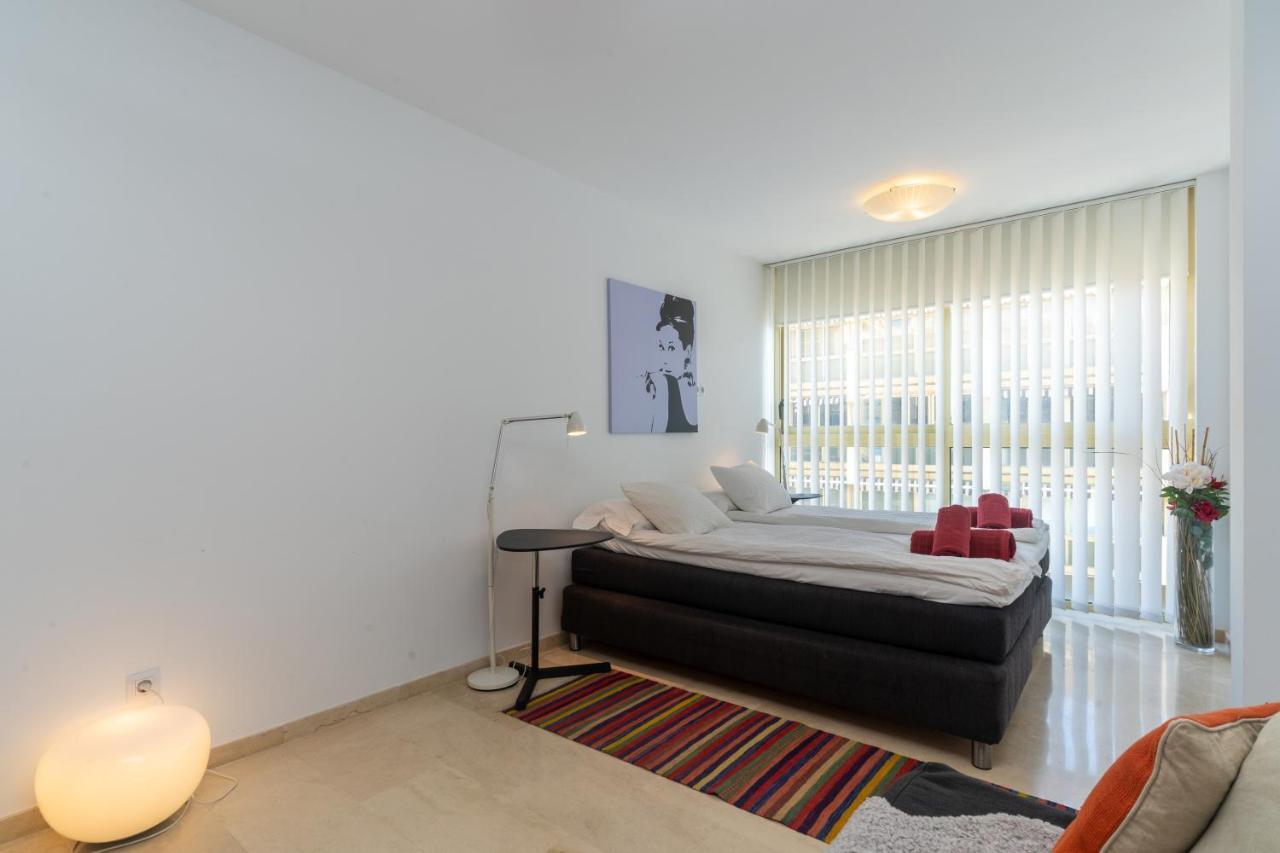 Unique First Line Apartment マルベーリャ エクステリア 写真