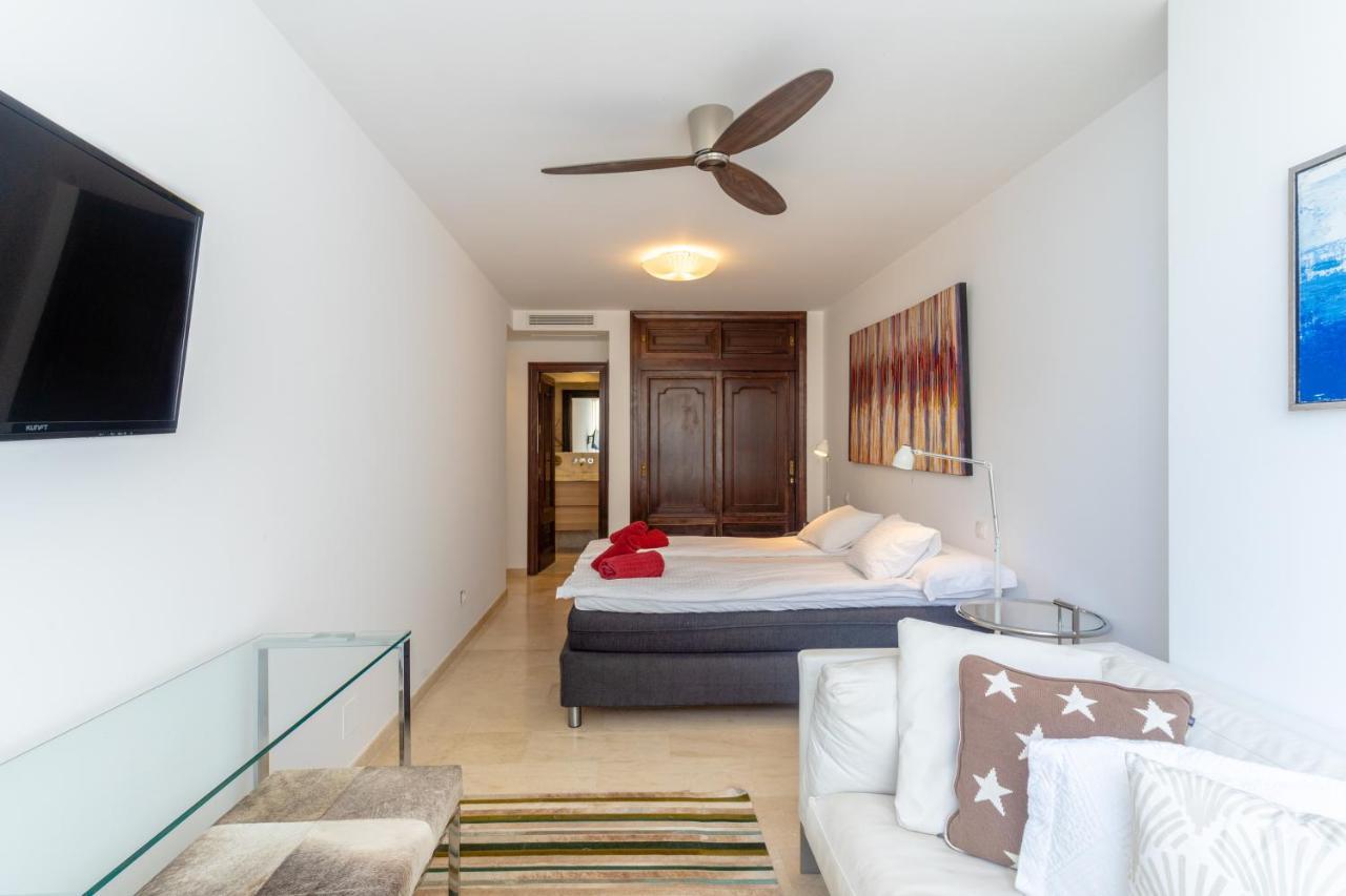 Unique First Line Apartment マルベーリャ エクステリア 写真